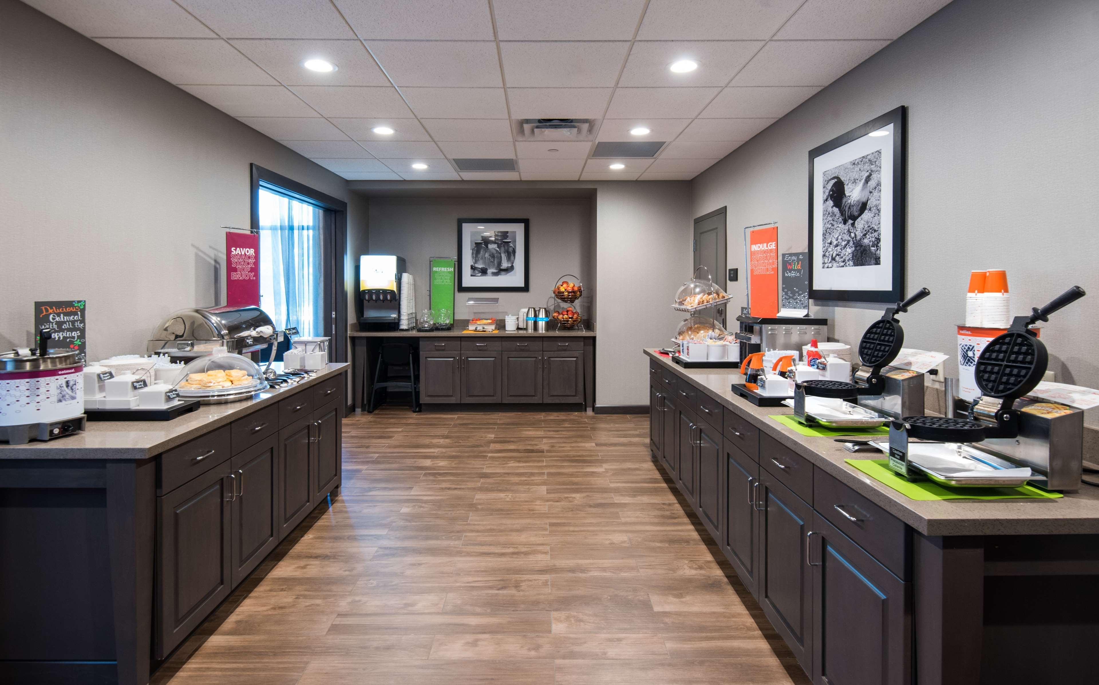 Hampton Inn And Suites At Wisconsin Dells Lake Delton Eksteriør bilde