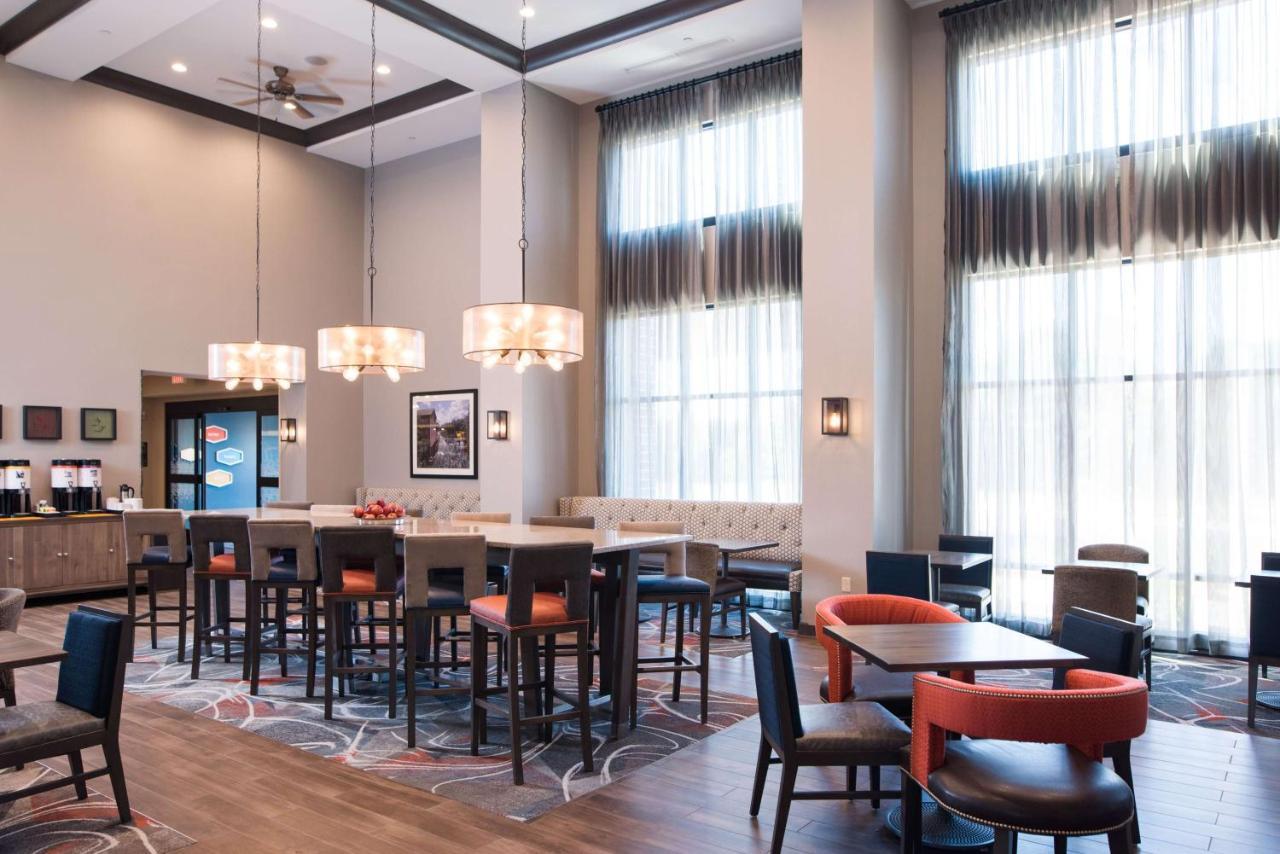 Hampton Inn And Suites At Wisconsin Dells Lake Delton Eksteriør bilde
