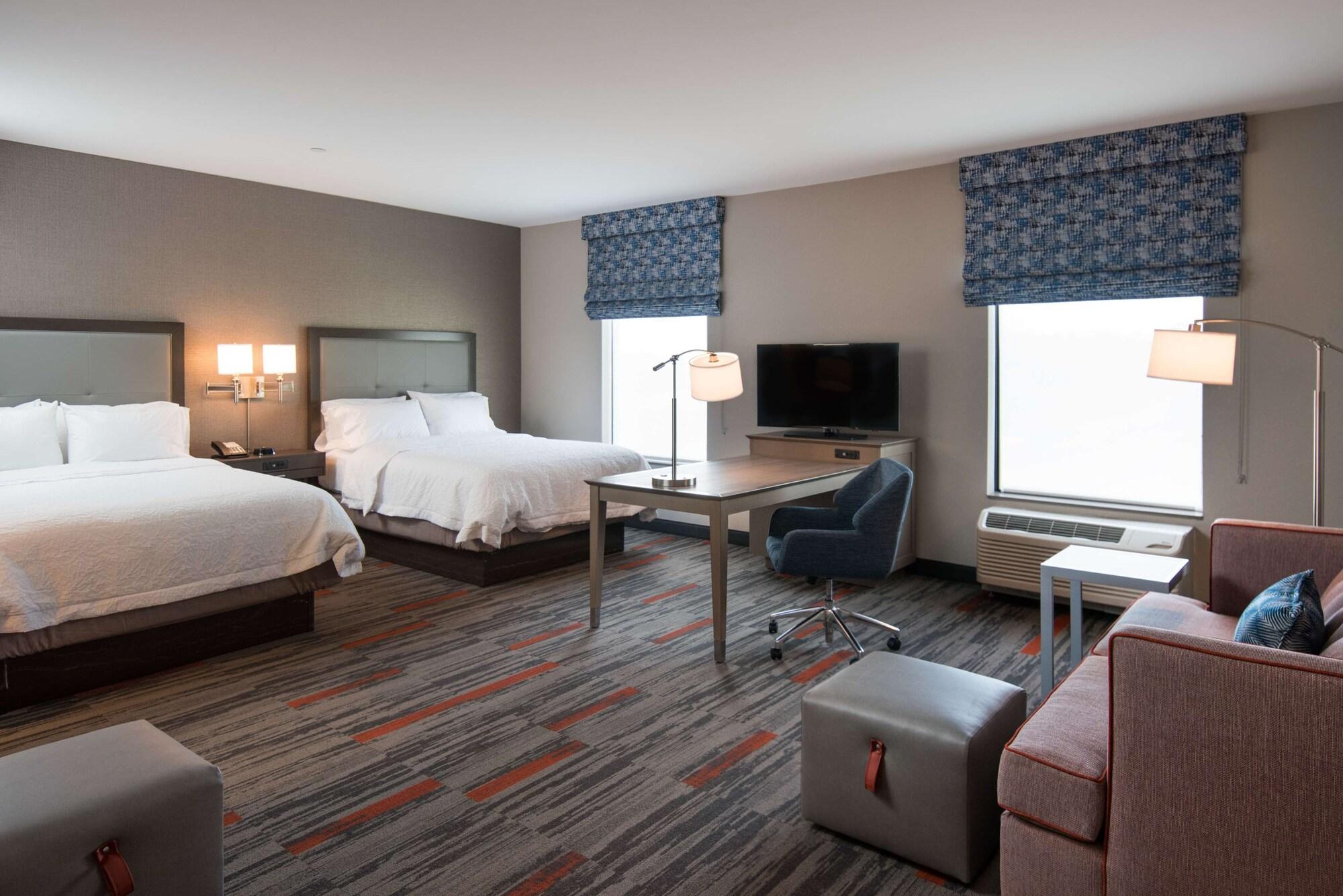 Hampton Inn And Suites At Wisconsin Dells Lake Delton Eksteriør bilde