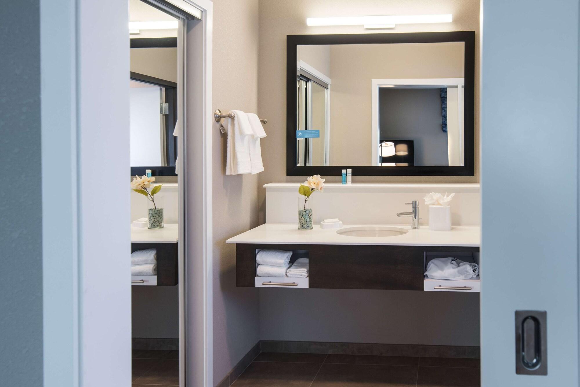 Hampton Inn And Suites At Wisconsin Dells Lake Delton Eksteriør bilde