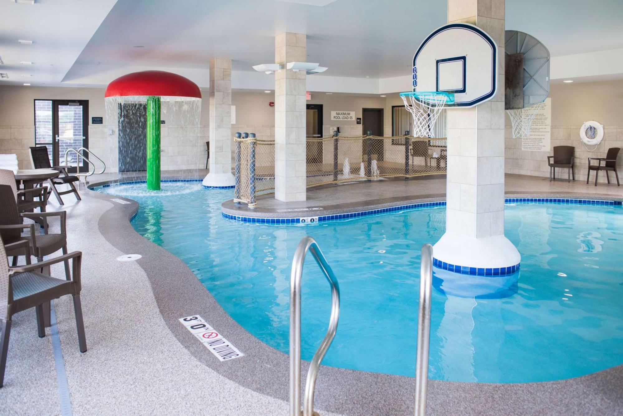 Hampton Inn And Suites At Wisconsin Dells Lake Delton Eksteriør bilde